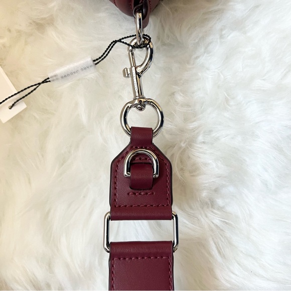 New! MARC JACOBS Insignia Full Flap Logo Crossbody Bag in Pomegranate - Picture 13 of 14